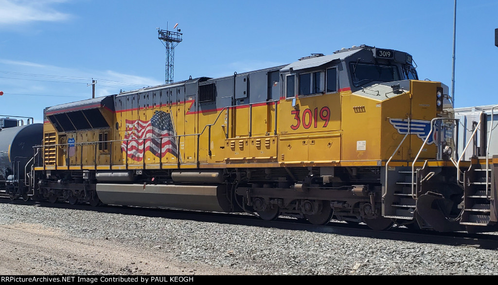 UP 3019 A Tier 4 SD70AH rolls west as the #4 Motor on A Westbound Manifest. 